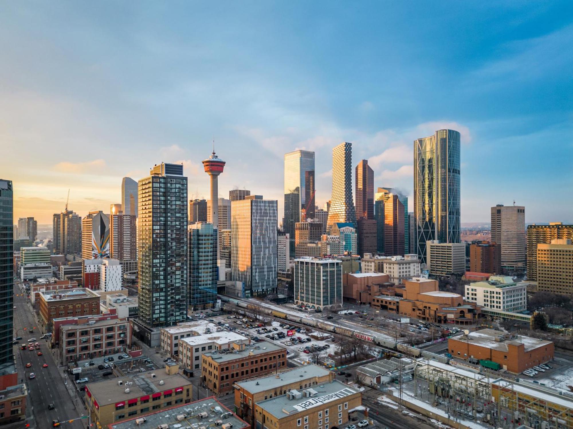 Modern Suite Calgary Downtown 5 Min Walk Stampede Buitenkant foto