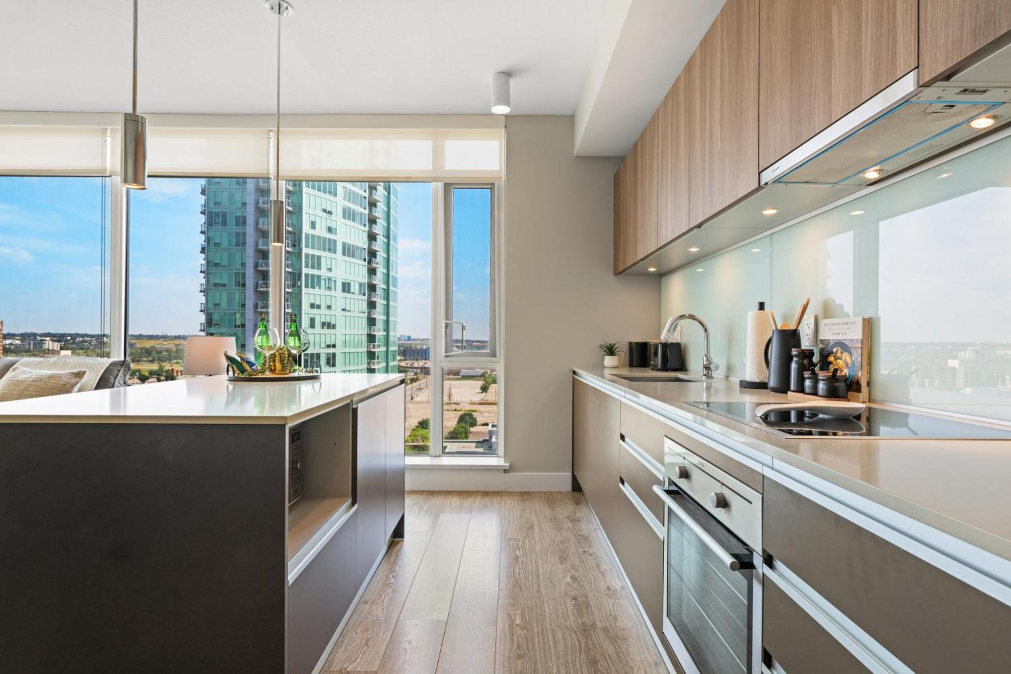 Modern Suite Calgary Downtown 5 Min Walk Stampede Buitenkant foto